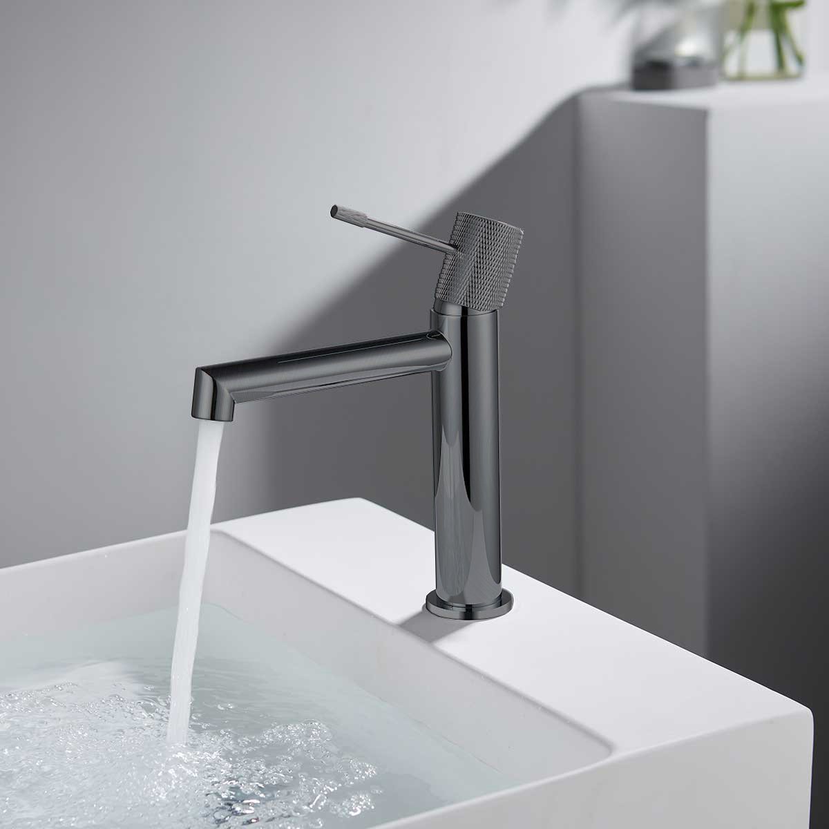 Смеситель для раковины Vincea (Винчея) Desire вороненая сталь VBF-1D1GM