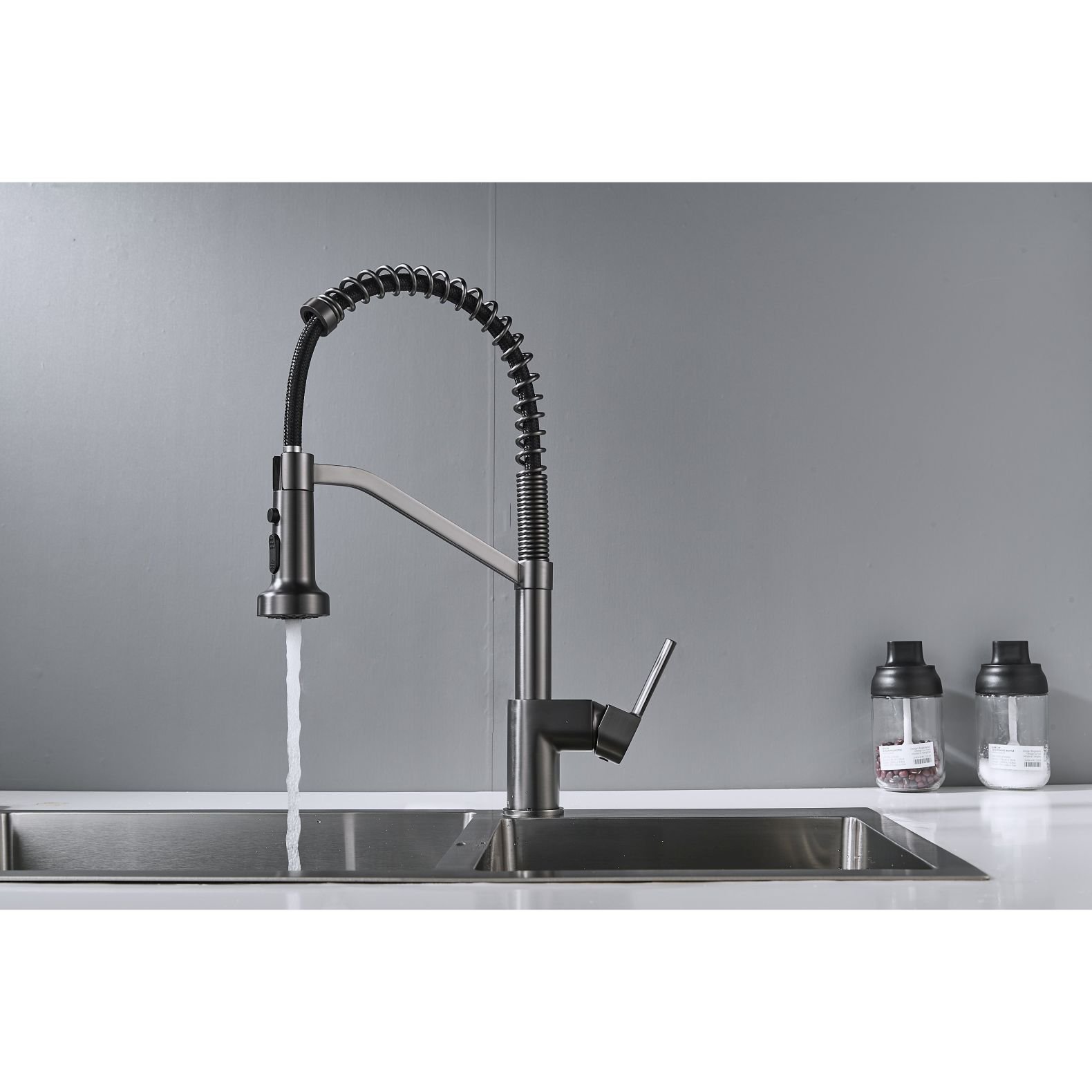 Смеситель для кухни с гибким изливом Shevanik (Шеваник) S963T, оружейная сталь