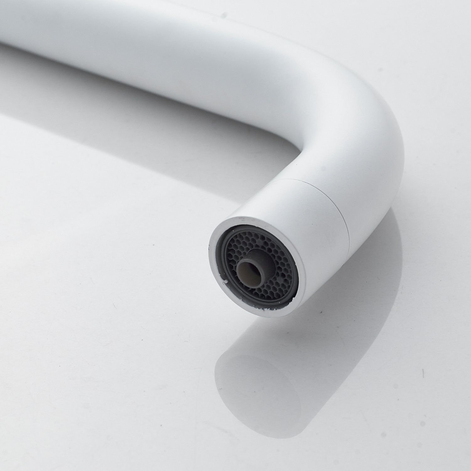 Смеситель для кухни с подключением фильтра Shevanik (Шеваник) S228C, белый