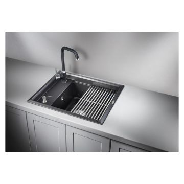 Мойка кухонная прямоугольная Granula Kitchen Space с ролл-матом и дозатором KS-6004 черный