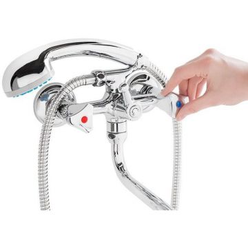 Смеситель Milardo (Милардо) для ванны Bering комплектный длинный излив глянцевый хром BE270BW6K+W21 MI