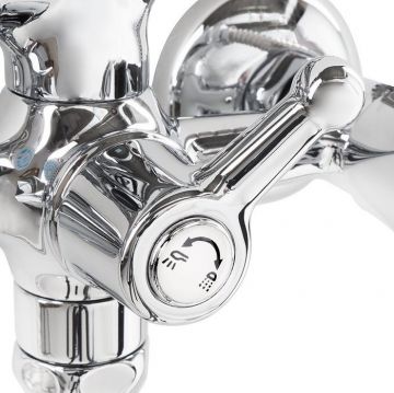 Смеситель Milardo (Милардо) для ванны Bering комплектный длинный излив глянцевый хром BE270BW6K+W21 MI