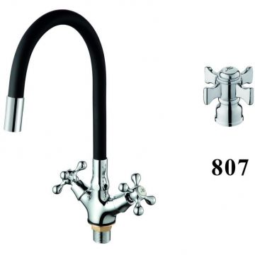 Смеситель для кухни с гибким изливом D-Lin (Д-Лин) D153807-1, хром/черный