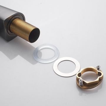 Смеситель для кухни с гибким изливом Shevanik (Шеваник) S543T-3, оружейная сталь/черный