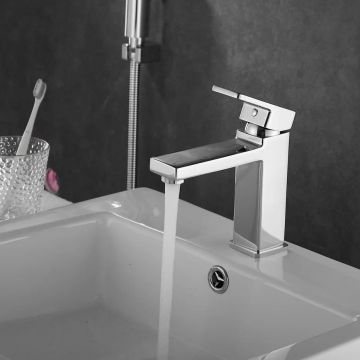 Смеситель для раковины с гигиеническим душем Shevanik (Шеваник) S8271, хром