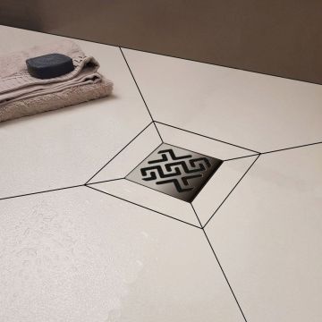 Трап Berges водосток напольный Platz Antik 150х150 нержавеющая сталь, матовый хром, S-сифон вертикальный (090061)