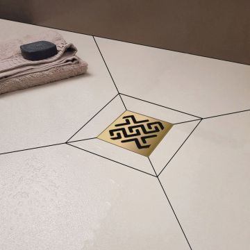 Трап Berges (Бергес) водосток напольный Zentrum Antik 100х100 нержавеющая сталь, золото глянец, S-сифон боковой