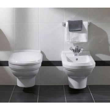 Унитаз Villeroy and Boch (Виллерой энд Боч) Hommage покрытие CeramicPlus альпийский белый (с сидушкой и без бачка) 6661B0R1