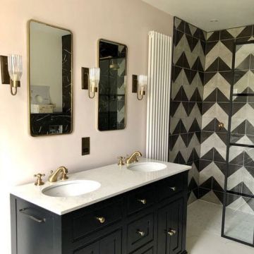 Радиатор секционный Arbonia (Арбония) 2180V/12 нижнее подключение (с вентилем) № 69 твв 1/2 без накладок RAL 9016 Белый