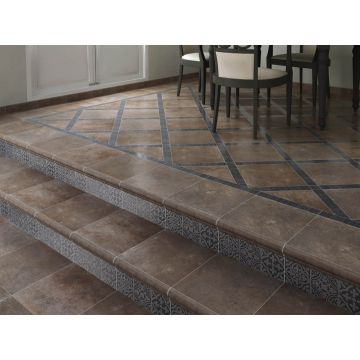 Подступенок Kerama Marazzi (Керама Марацци) Пьерфон Декорированный 9.6х30 см (AD/A439/SG9312)