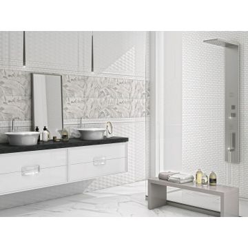 Бордюр Kerama Marazzi (Керама Марацци) Турнон белый матовый обрезной 2,5х30 см (SPA033R)
