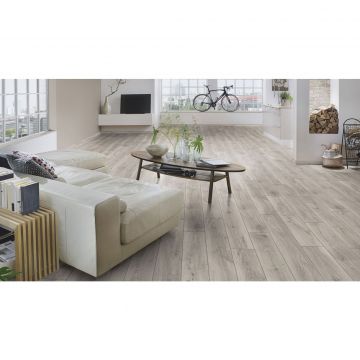 Ламинат Кроношпан (Kronospan) Atlantic 8/32 Дуб Силвердейл (Oak Silverdale), K451