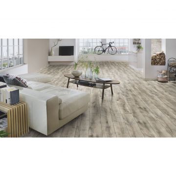 Ламинат Кроношпан (Kronospan) Atlantic 8/32 Дуб Выветренный Вулкан (Oak Weathered Volcano), K463