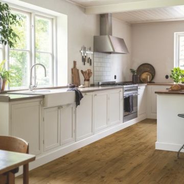 Виниловый пол Pergo (Перго) Namsen pad pro 5/33 Дуб Хижина Натуральный (Hut Oak Natural) , V4307-40222 с встроенной подложкой