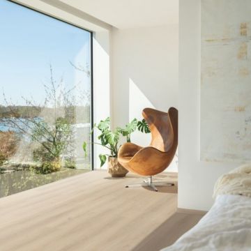 Виниловый пол Pergo (Перго) Namsen pad pro 5/33 Норвежский Дуб Белый (Norwegian Oak White) , V4307-40310 с встроенной подложкой