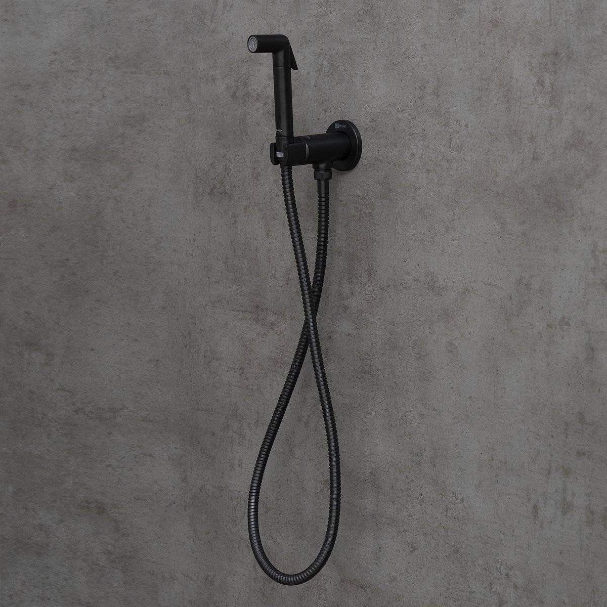 Смеситель Lemark (Лемарк) Solo с гигиеническим душем, встраиваемый (LM7171BL) черный