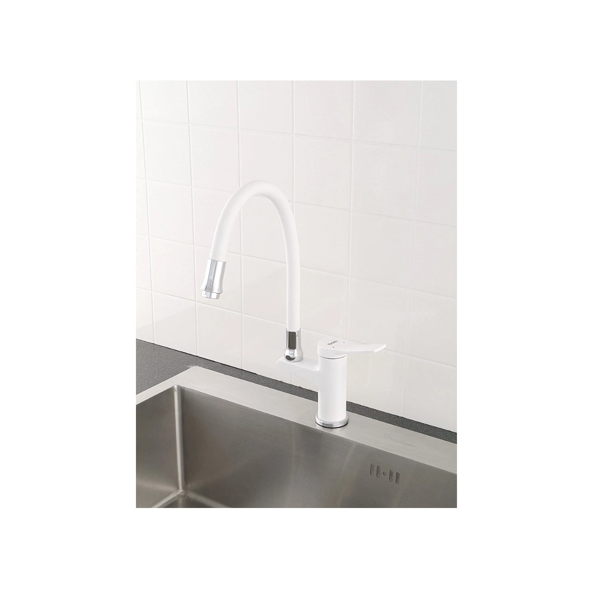 Смеситель для кухни Potato (Потато) P58292W, белый, хром