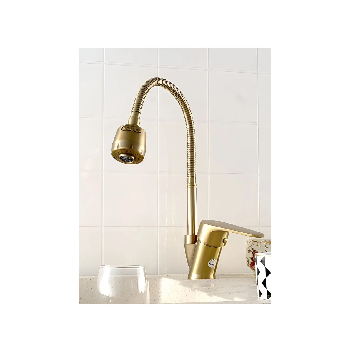 Смеситель для кухни Potato (Потато) P5809GY, матовое золото