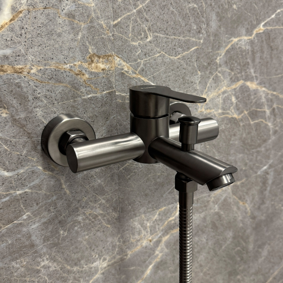 Смеситель для ванны Fixsen (Фиксен) Nordic FX-8803F, графит