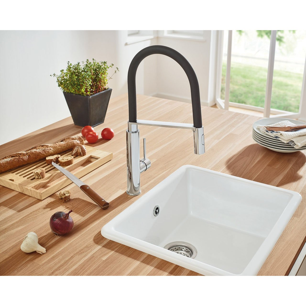 Смеситель для кухни Grohe (Гроэ) Concetto с профессиональной лейкой, хром/черный 31491000