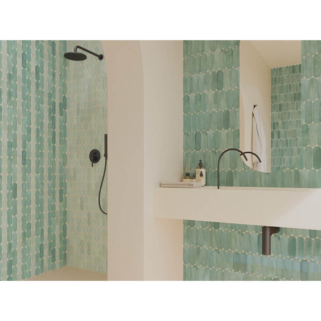 Керамическая плитка DNA Tiles (ДНА Тайлс) Calema Oval Clover 5.2x16 см, 136320
