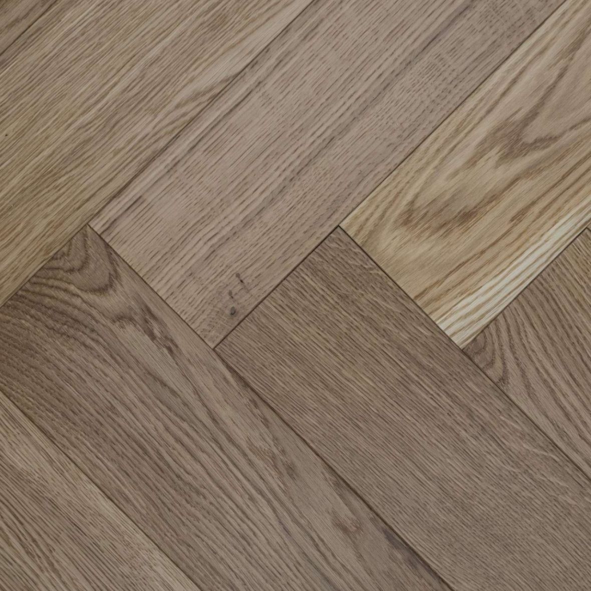 Инженерный двухслойный паркет Damy Floor (Дэми Флор) Luxury Английская елка Евростандарт Натуральный 600х90х15 мм
