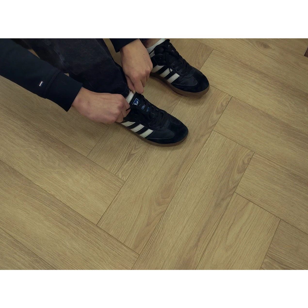 Ламинат Stone Floor (Стоун Флур) MSPC Herringbone 8/43 Дуб Рейфилд (Oak Rayfield), DCA3-2 MР