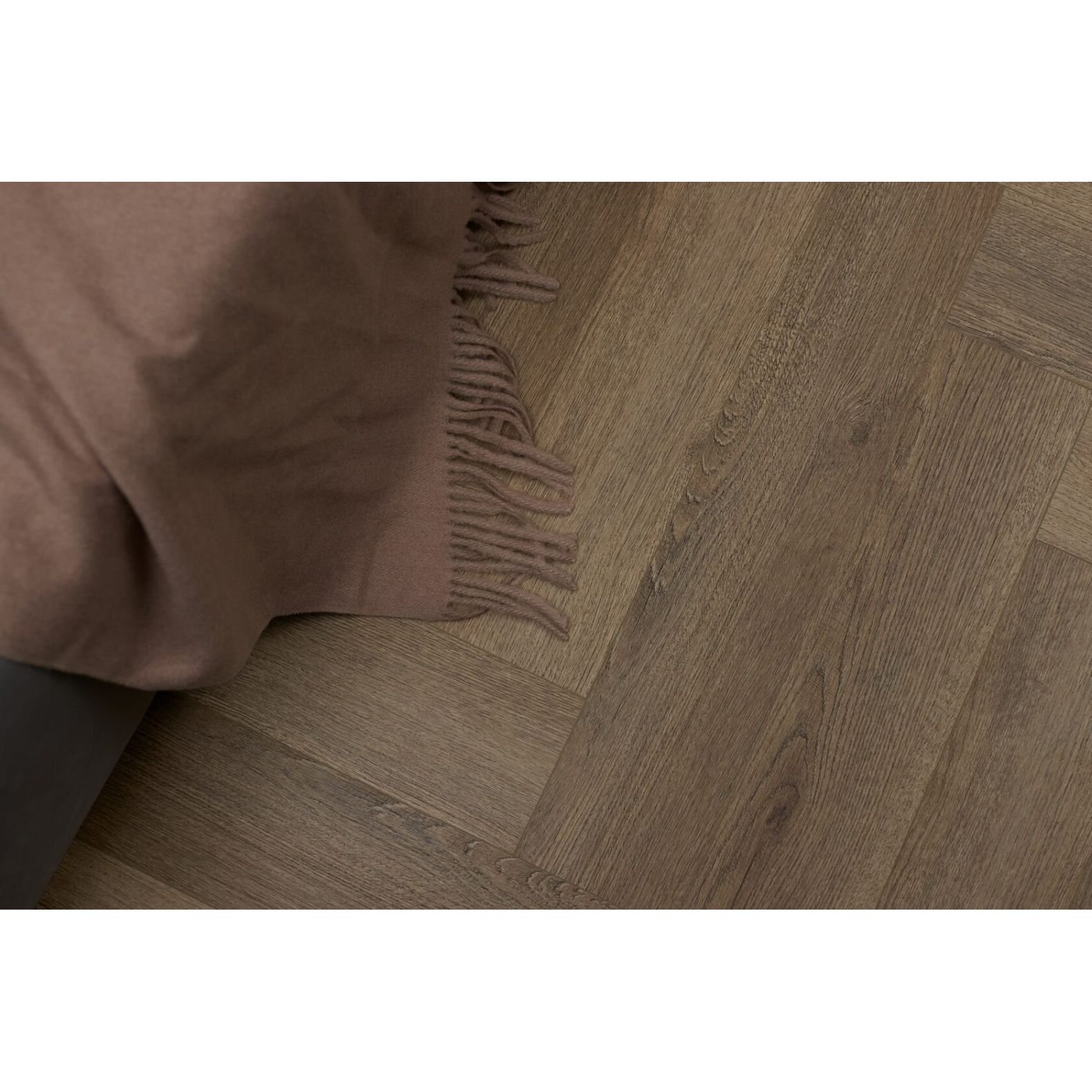 Виниловый SPC ламинат Steinholz (Штайнхольц) Herringbone 4,5/43 Брегенц (Bregenz) , STH055Н