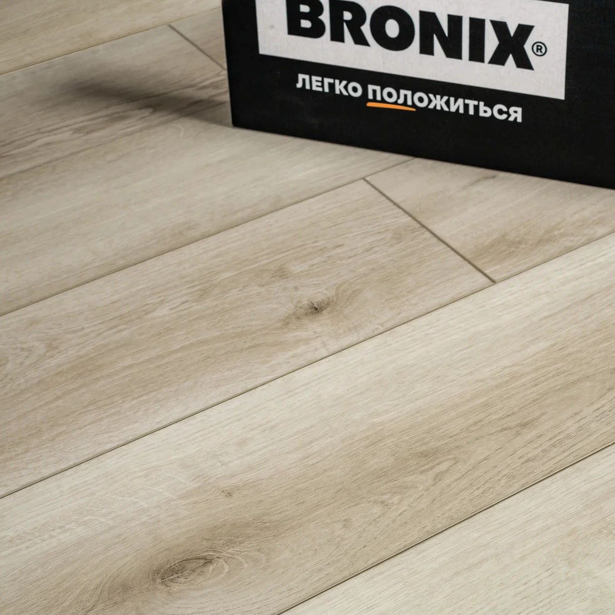 Кварцвиниловая SPC плитка Bronix (Броникс) Diamoni 5,5/33 Aurora B