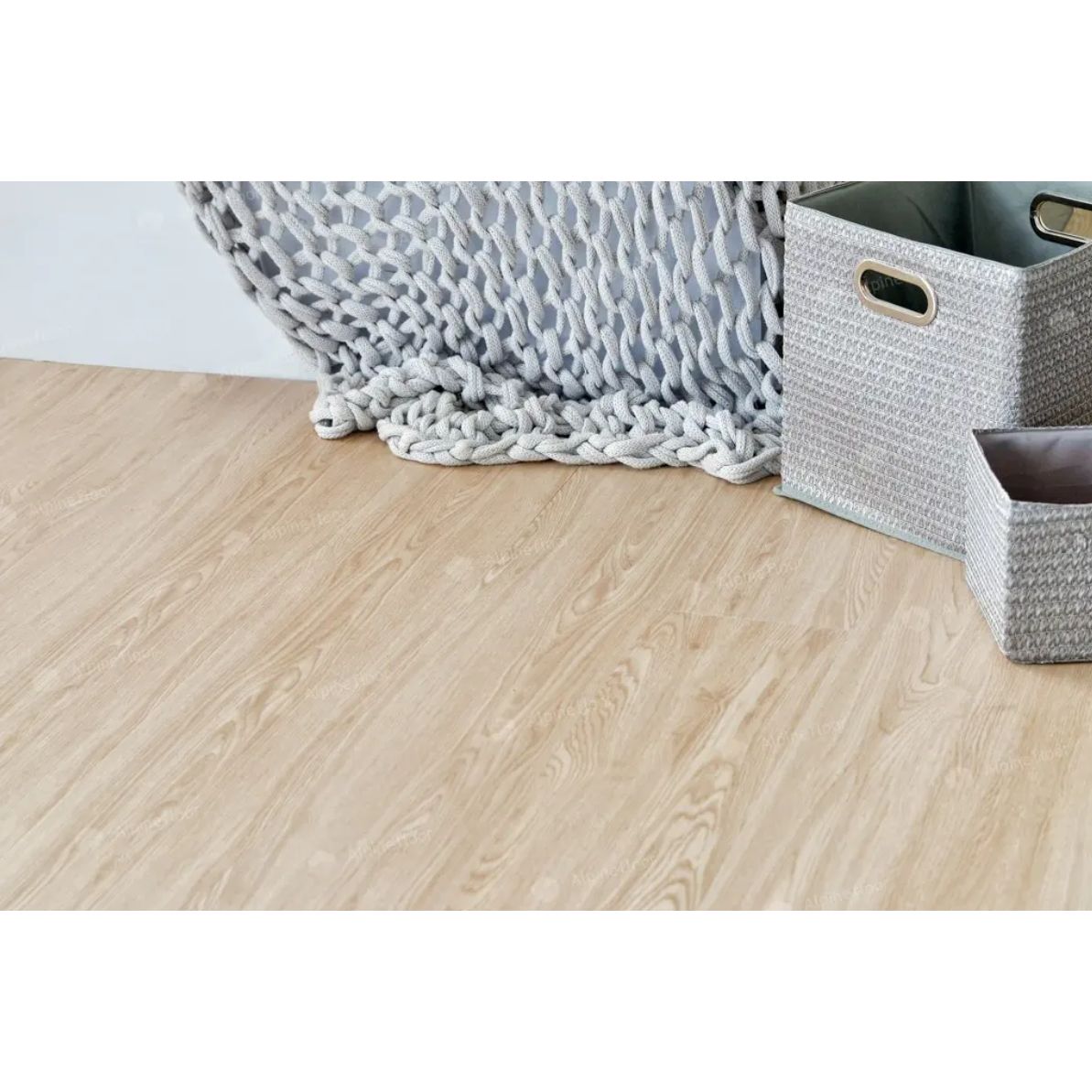 Виниловый SPC ламинат Alpine Floor (Альпин Флор) Classic Light 3.5/34 Ясень Макао (Macau Ash), ECO 106-11 MC