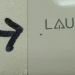 Раковина Laufen Living City 46х46х14 см, 1 отверстие, с дефектом, цвет: белый 8.1343.1.000.104.1 с черной точкой