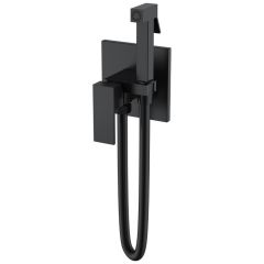 Смеситель Богеме (Boheme) гигиенический Qubic Matt Black 477-B
