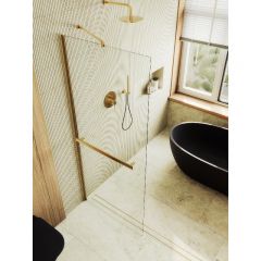 Душевая перегородка Maybahglass (Майбахгласс) в широком профиле 1950х690 мм, Стекло 8 мм Бесцветное +Полотенцедержатель MGD-720-3ш