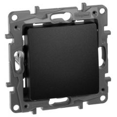 Выключатель Легранд (Legrand) 1-клавиша СП Etika 10 А IP20 250 В 10AX 672601 антрацит, скрытой установки