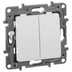 Переключатель Легранд (Legrand) 2-клавиши СП Etika Plus 10 А IP20 250 В 10AX безвинтовые зажимы механизм белый 672212