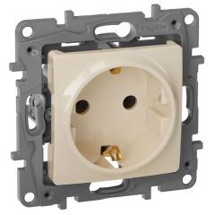 Розетка Легранд (Legrand) 1-м СП Etika 16 А IP20 250 В 2P+E с заземлением SCHUKO скрытая установка кремово-белая