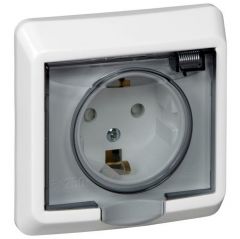 Розетка Систем Электрик (Schneider Electric) 1-м СП Этюд 16 А IP44 250 В с заземлением защитные шторки белый PC16-044B