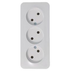 Розетка Систем Электрик (Schneider Electric) 3-м ОП Blanca 16 А IP20 250 В без заземления без защитных шторок с изолирующей пластиной белая BLNRA000311