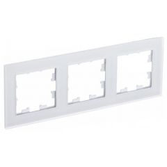 Рамка Систем Электрик (Schneider Electric) 3-м AtlasDesign Nature матовое стекло белый ATN330103 для электроустановочных устройств