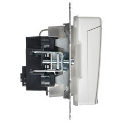Розетка ИЕК (IEK) BRITE РСбш10-3-44-БрАБ 16 А IP44 с заземлением шторками и крышкой, белая