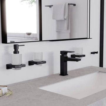 Диспенсер для жидкого мыла Hansgrohe AddStoris, черный матовый, 41745670
