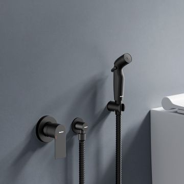 Смеситель Damixa (Дамикса) Apollo монтируемый в стену, с гигиеническим душем, черный, 477510300