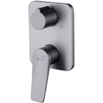 Смеситель Lemark Bronx LM3728GM для ванны и душа встраиваемый с 3-функц. дивертором, графит