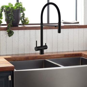 Смеситель для кухни с гибким изливом и подключением фильтра WesnaArt (Весна Арт) EKO05-160MatBlack, черный