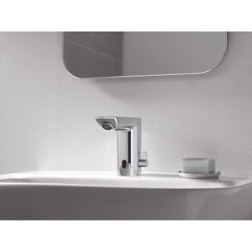 Смеситель для раковины Grohe (Гроэ) Bau Cosmopolitan E инфракрасный, хром36451000