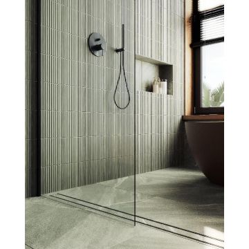 Душевая перегородка Maybahglass (Майбахгласс) в широком профиле 1950х690 мм, Стекло 8 мм Бесцветное MGD-701-6ш