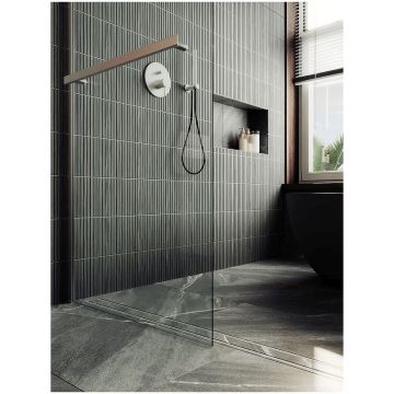 Душевая перегородка в профиле Maybahglass (Майбахгласс) 1950х990 мм, стекло 8 мм Бесцветное, полотенцедержатель MGD-1418-5ш