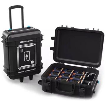 Кейс Light-Techno (Лайт Техно) с 9 аккумуляторами - Зарядное устройство TKC-9-54