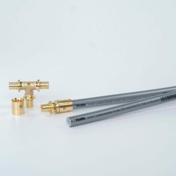 Труба Рехау Stabil универсальная из сшитого полиэтилена PN10 32x4,7 мм (11301513025) 1 м.п.