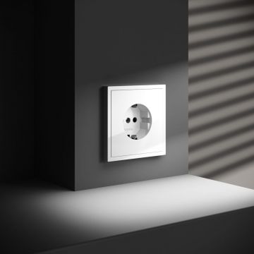 Розетка встраиваемая Voltum (Вольтум) S70 с заземлением 16А, (белый глянцевый) VLS040101